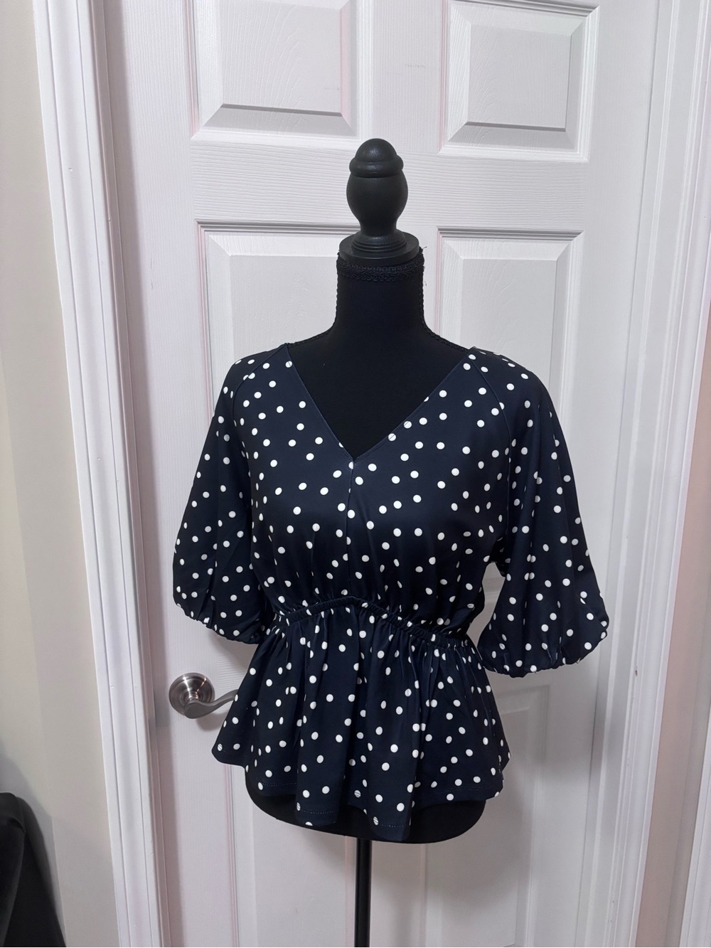 MELLODAY Navy and White Polka Dot V-Neck Peplum Blouse
